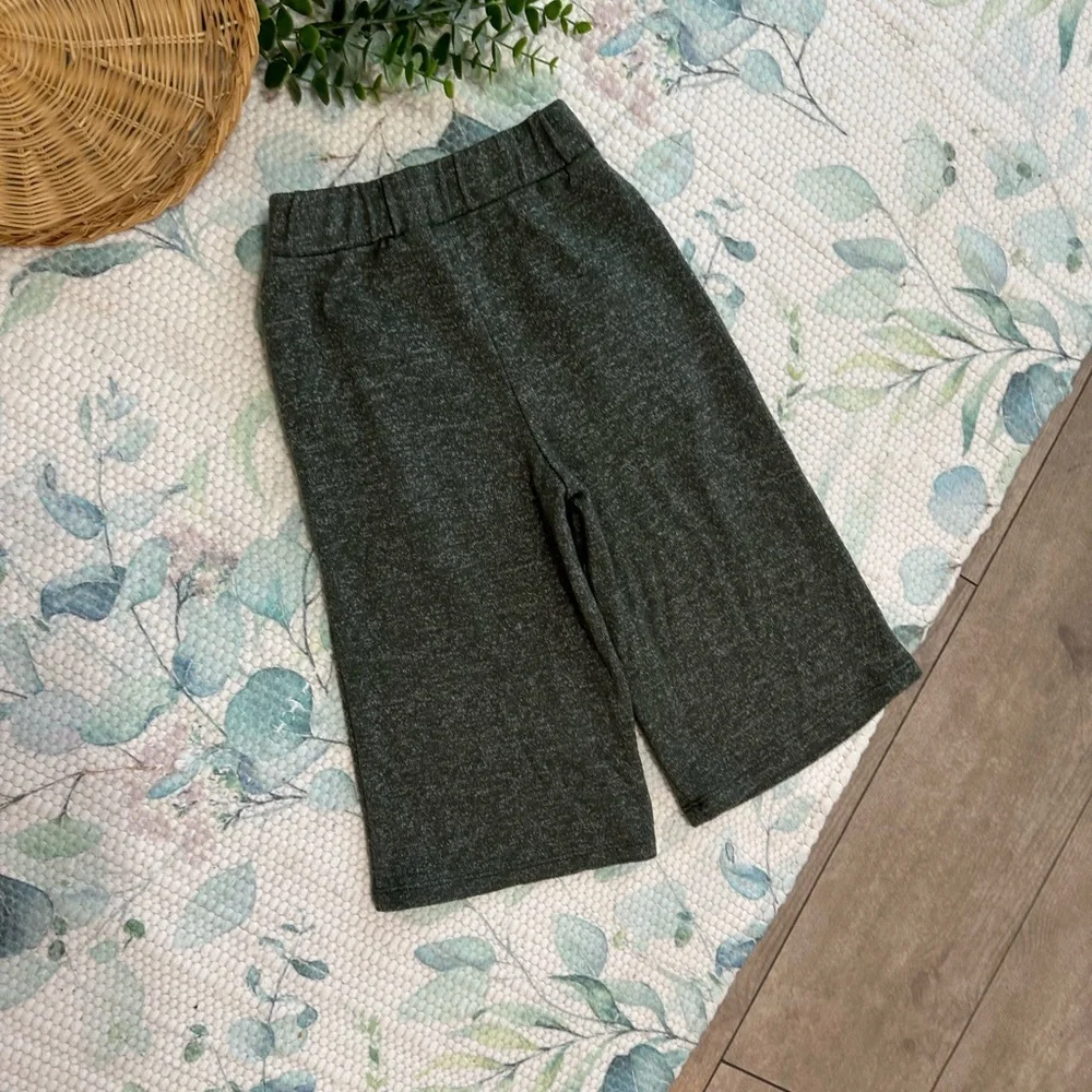 New Easy-Peasy Toddler Girl Hacci Wide Leg Pant Size 2T New without tags